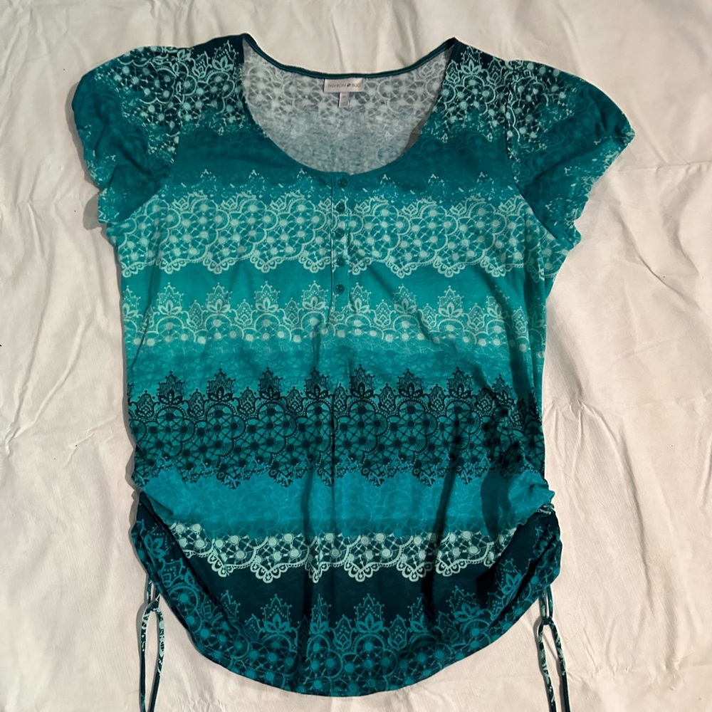 Shades of Teal/Turquoise Short Sleeve Top